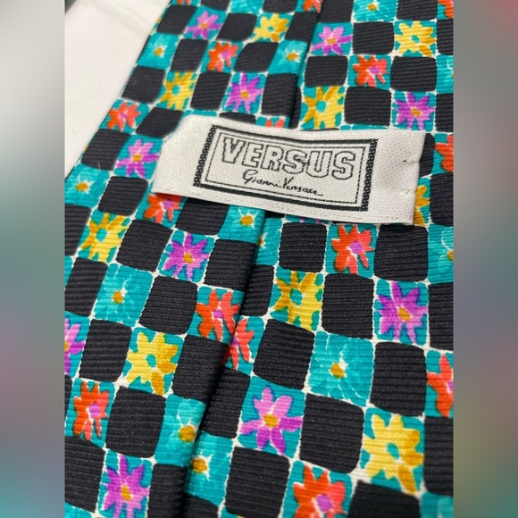 Versus Gianni Versace Silk Colorful Floral Tie Made In Italy Teal Black Squares - Picture 4 of 5